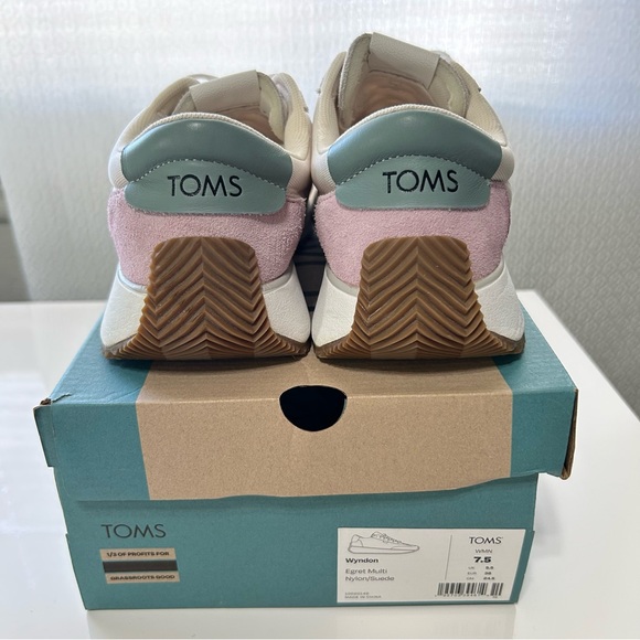 Toms Women's Sneakers in Cream and Lavender - Picture 3 of 5